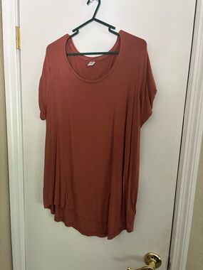 Old Navy Rust Scoop Neck Short Sleeve Tee